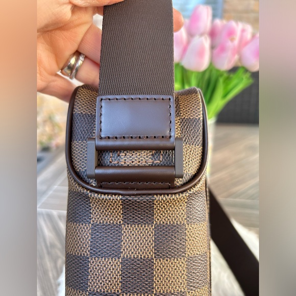 Louis Vuitton Damier Ebene OLAV PM Messenger Bag - Picture 10 of 16